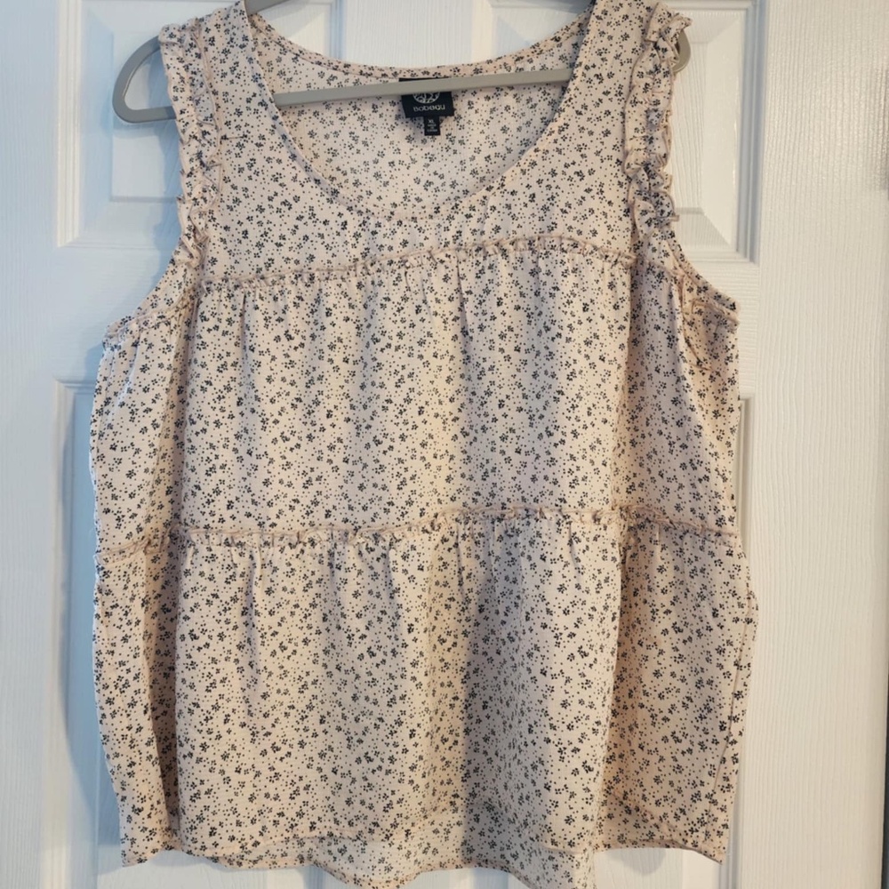 Sleeveless floral top